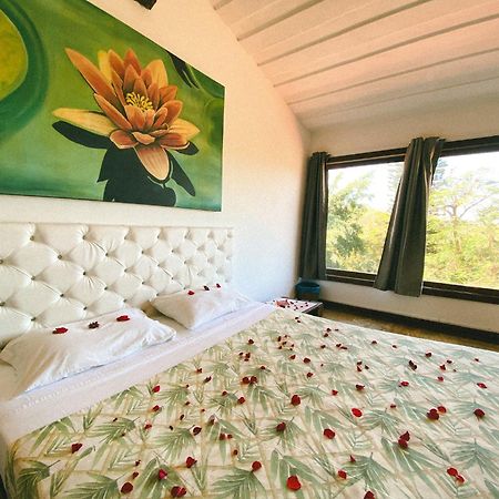 The Eco Palace Hostel Búzios 外观 照片